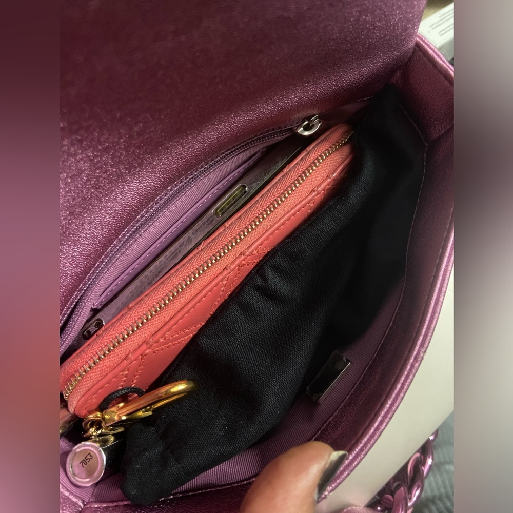 🔥Unique Rare🔥💗💗Chanel Metallic Pink Flap Bag - Picture 15 of 16